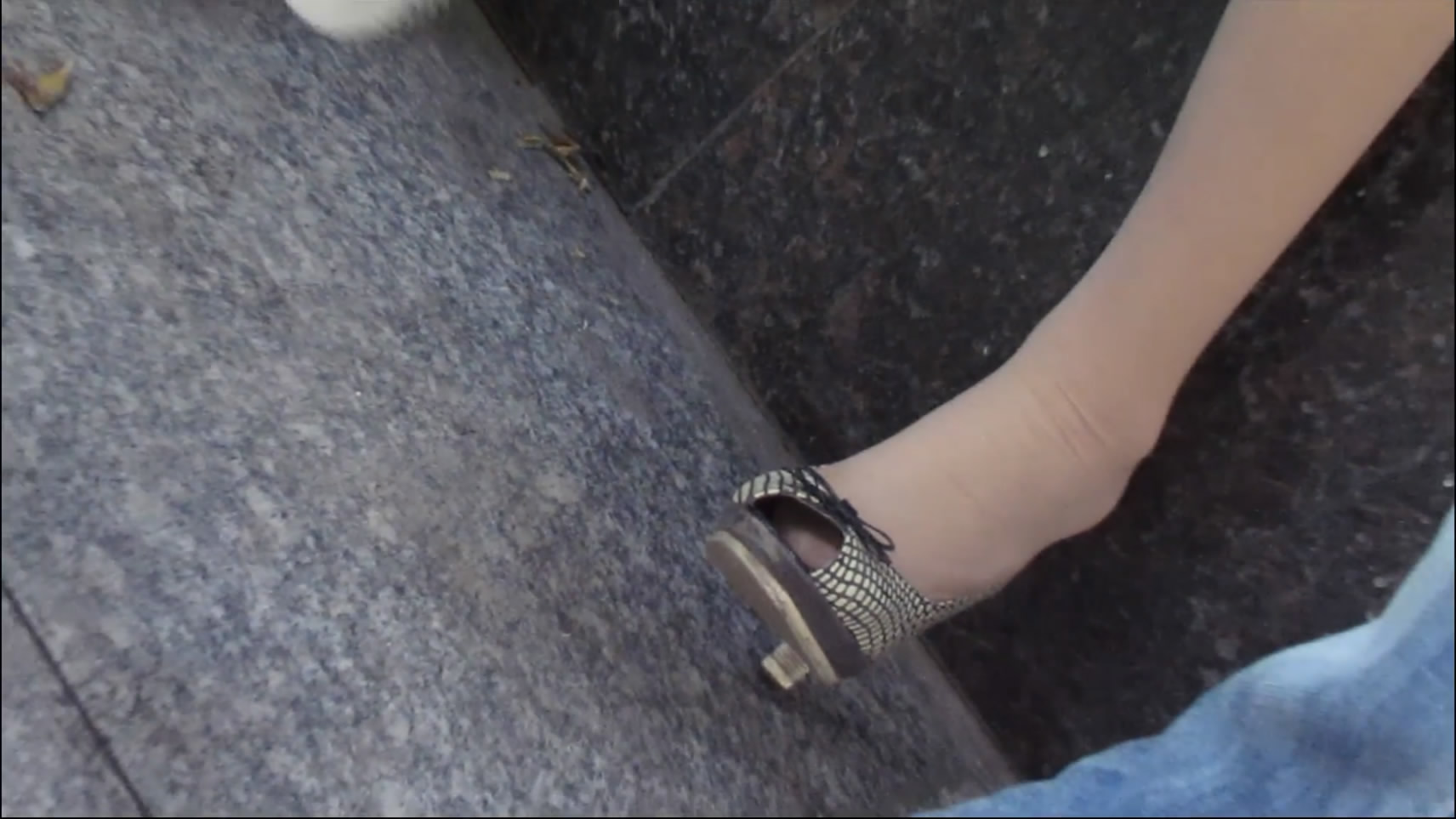 streetsnapshoep[00 01 05][20181209 215331 6]